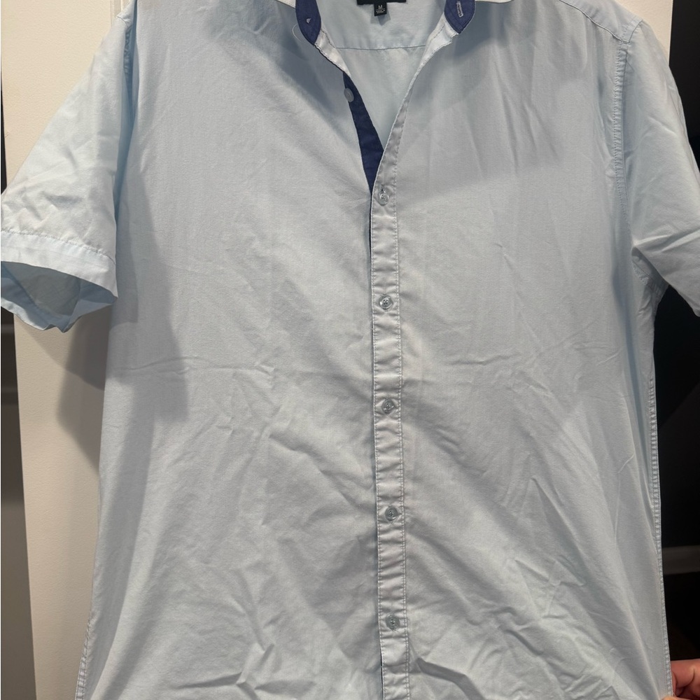 Men's Light Blue Short Sleeve Shirt